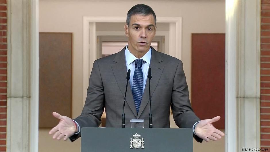 Spain's Sánchez Calls Snap Election After Housing Reform Defeat
