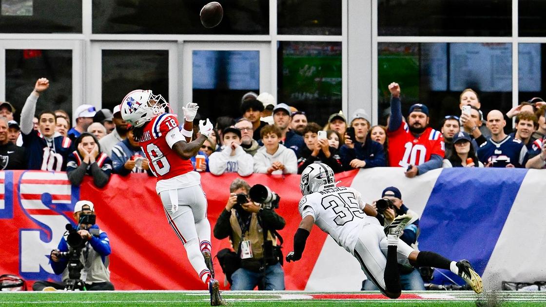 Patriots rout Raiders 45-17 after earlier Bills upset