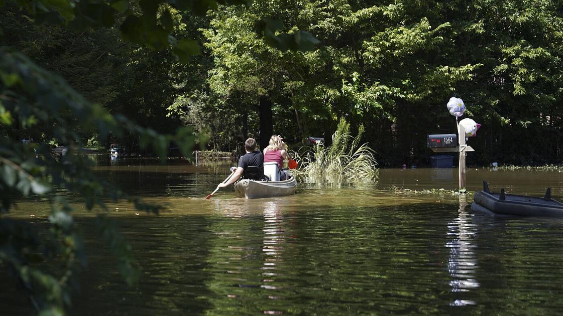 Six Dead as Record Floods Ravage Indiana