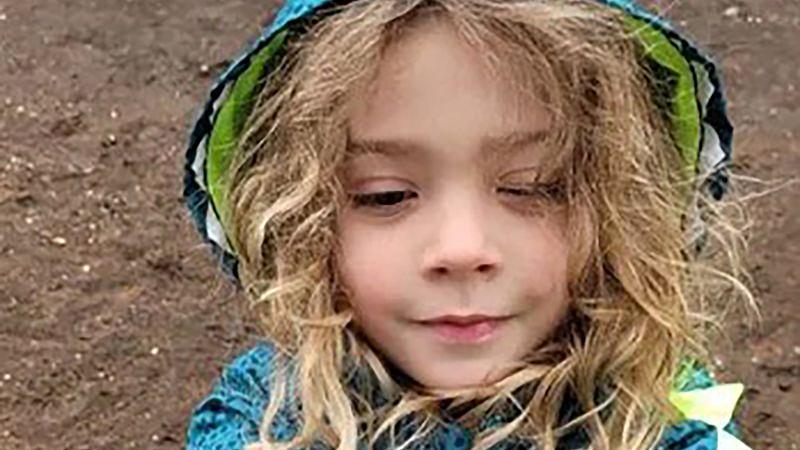 Family of youngest Oregon school shooting victim calls for public tributes