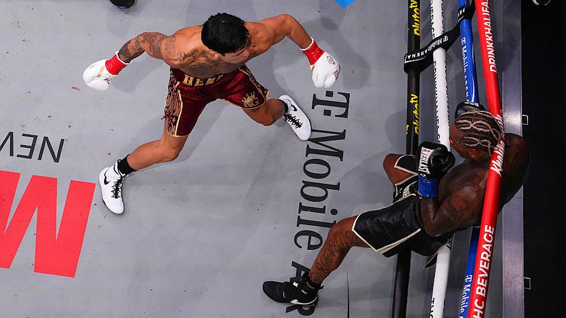 Ryan Garcia knocks out Conor Benn to retain WBC welterweight title