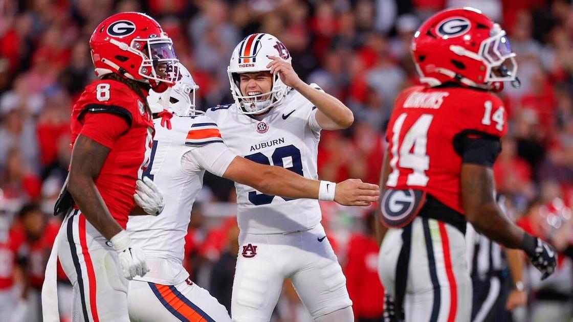Miami jumps to top of Coaches Poll after week of upsets