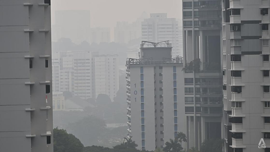 Singapore advises indoor protection as haze eases and PSI improves