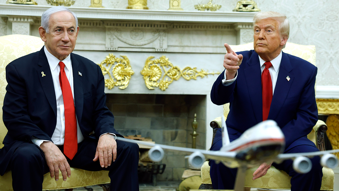 Trump Hosts Netanyahu and Zelenskyy at White House After Graham Funeral