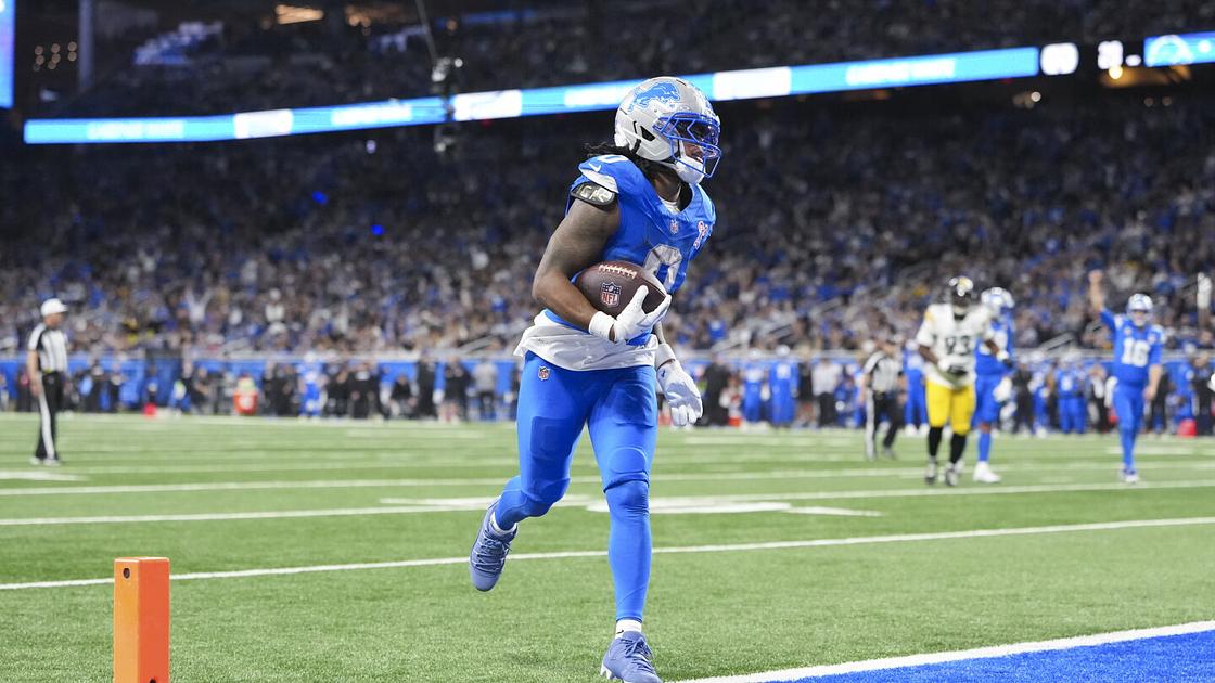 Jahmyr Gibbs signs record three-year extension with Detroit Lions