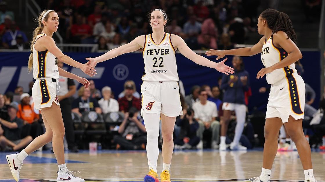 Indiana Fever beat Connecticut Sun as Clark posts 34-point double-double