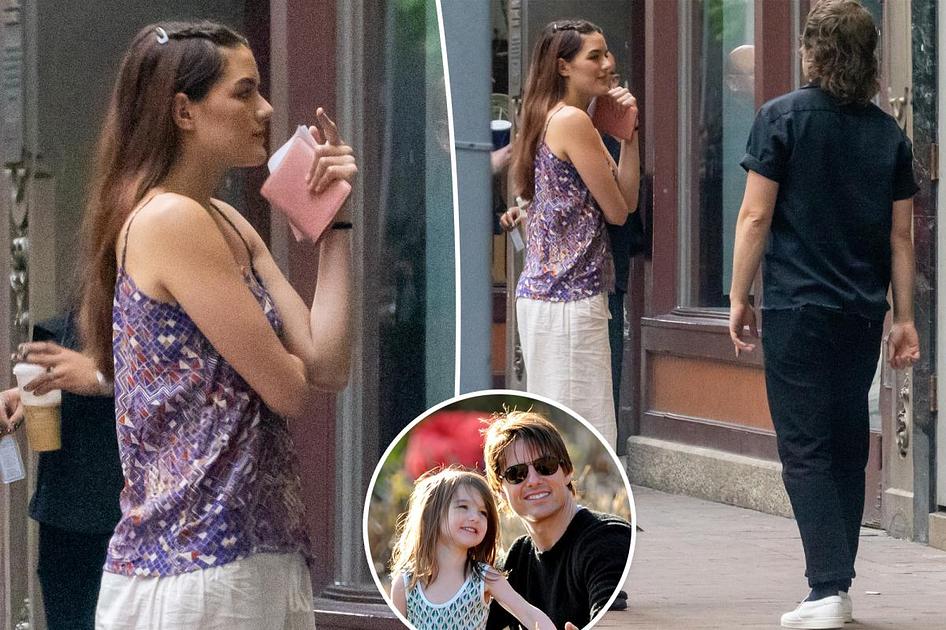 Suri Cruise Performs in Pittsburgh After Legal Name Change