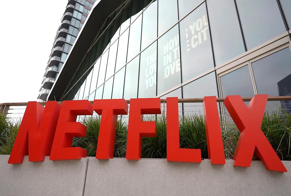 Netflix shares tumble after weak Q3 outlook and heightened competition