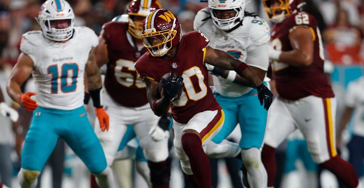 Seahawks drop plan to sign Joe Mixon after failed physical