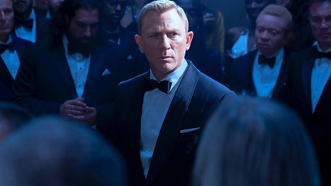 Jack Lowden Leads Betting Markets Ahead of Final James Bond Screen Tests