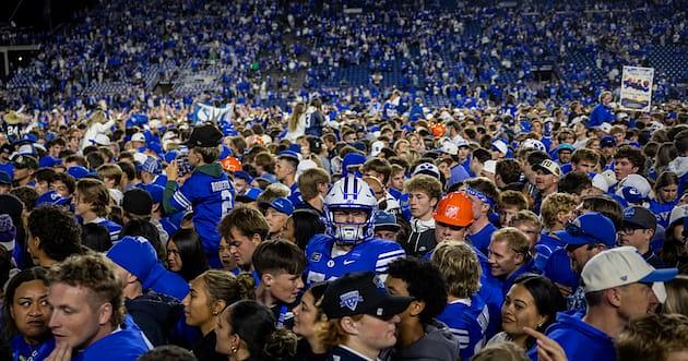 BYU upsets Notre Dame, climbs to No. 2 in AP poll