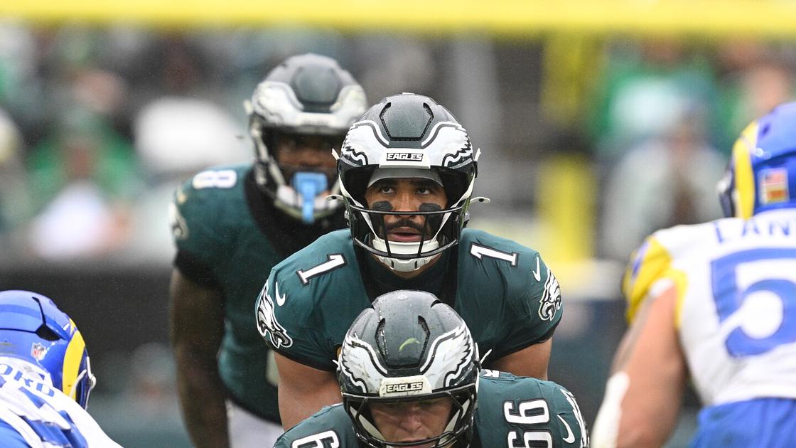Eagles place Jalen Hurts on injured reserve because of blood clot