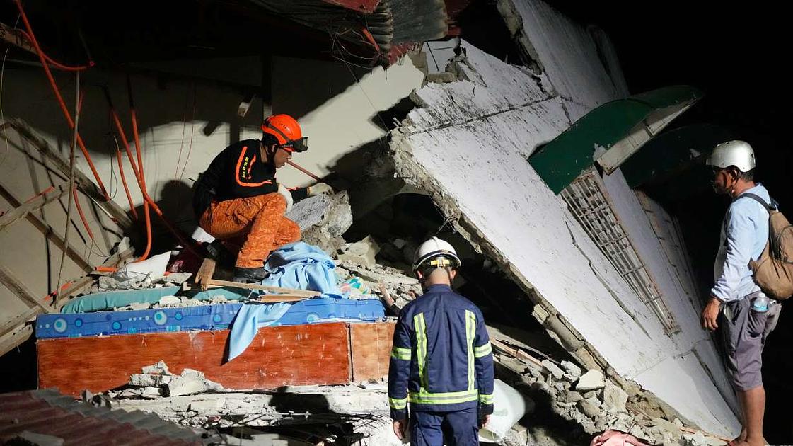 Philippines Earthquake Claims 72 Lives, Injures Hundreds