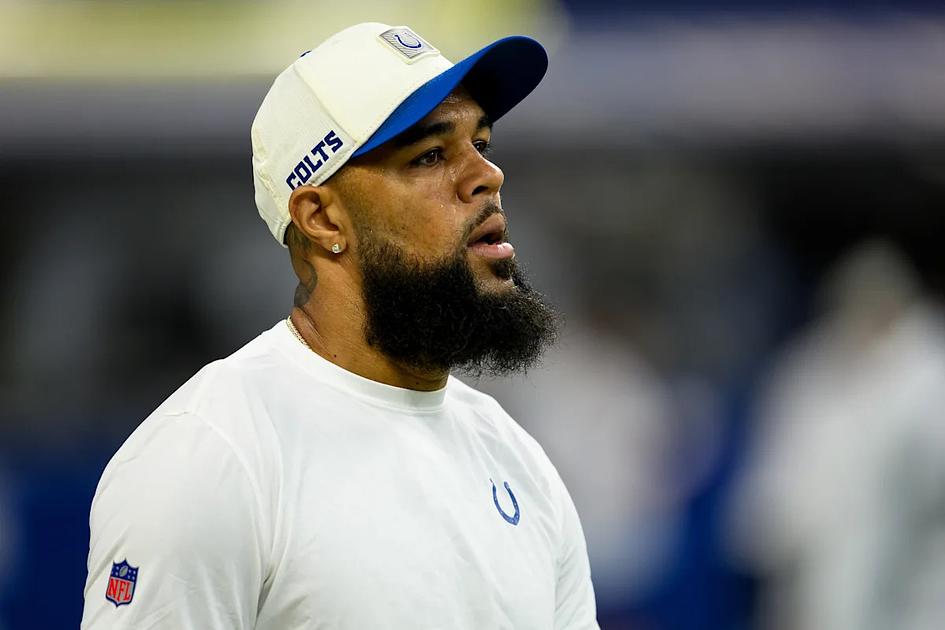 Colts GM confirms Keenan Allen will play after DWI arrest
