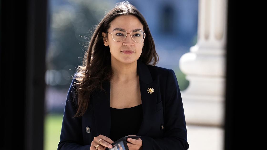 AOC’s egg-freezing reveals high costs and insurance gaps