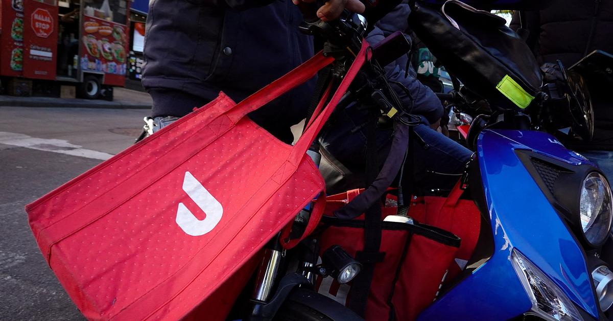 DoorDash объявила о покупке Instacart за 17 млрд долларов