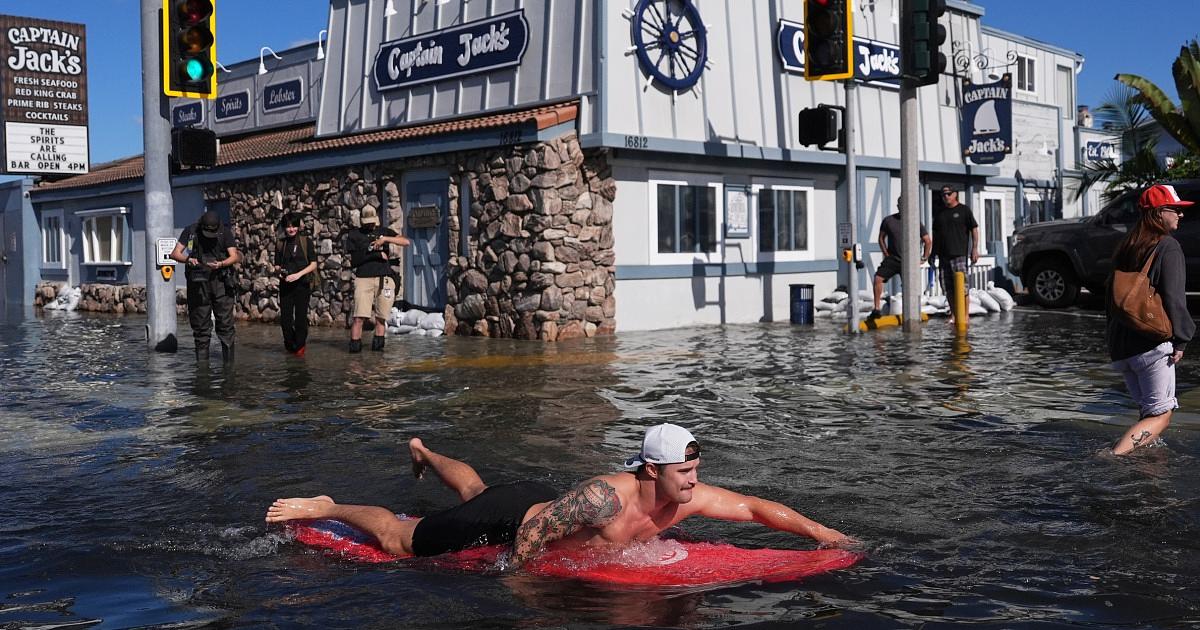 King tides flood U.S. coasts from California to the Carolinas