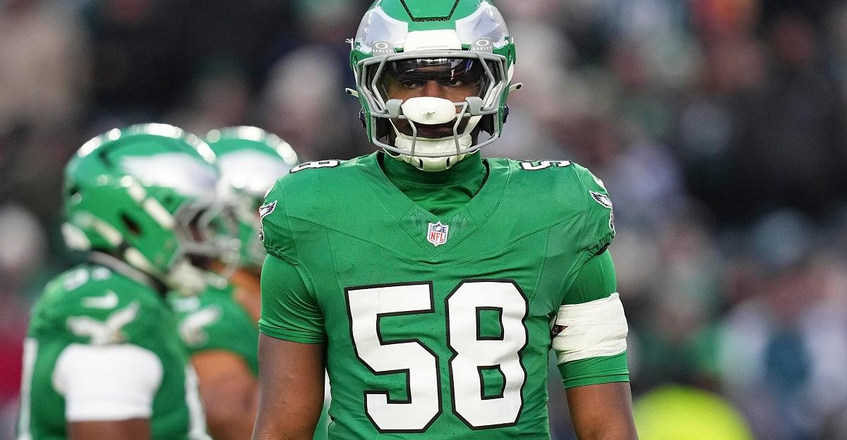 Eagles finish third training-camp practice, defense shines, offense falters