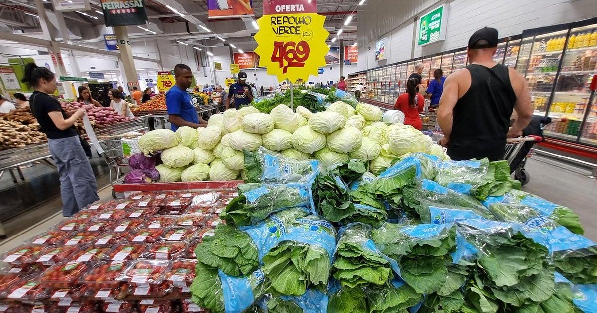 U.S. Economy Shows Resilience Amid Tariffs and Inflation Concerns in 2025