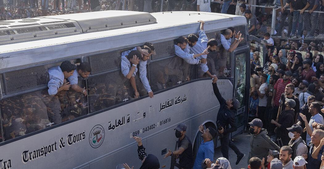 Israel Releases Nearly 2,000 Palestinian Prisoners Under Ceasefire Agreement