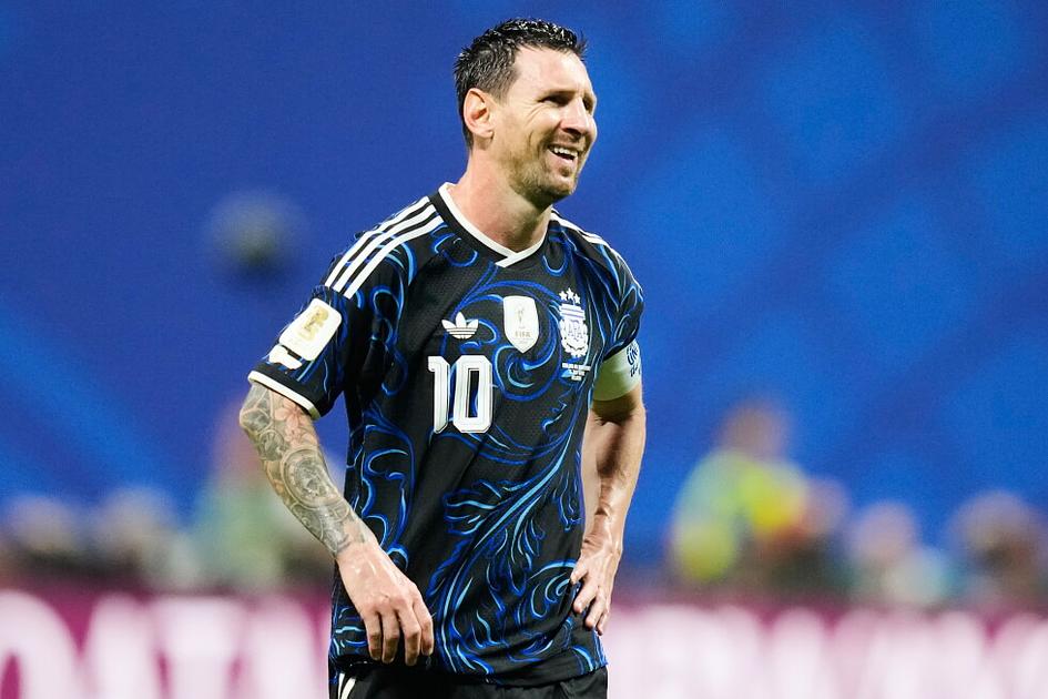 Mbappé overtakes Messi as World Cup scoring leader, tightening Golden Boot race