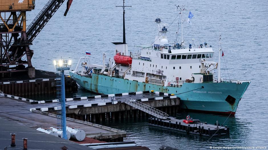 Norway Seizes Russian Vessel Professor Molchanov in Svalbard Over Ukraine Compensation Claim