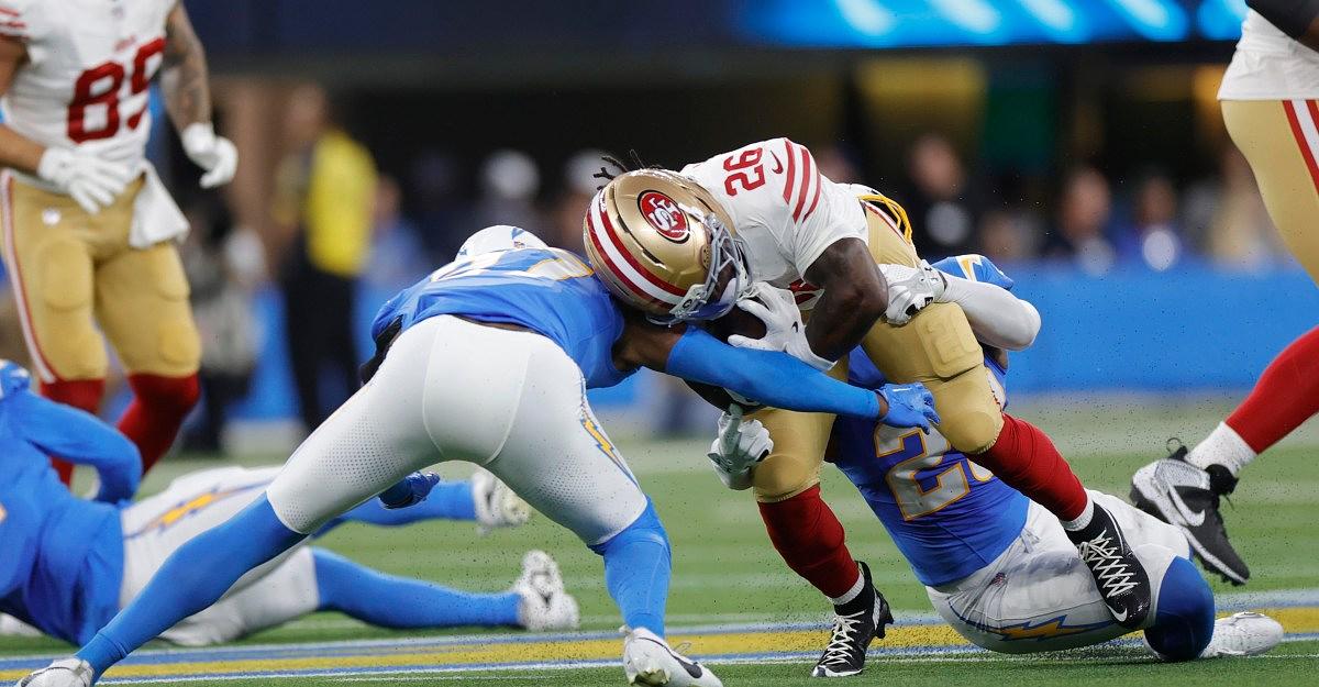 49ers cap preseason with Raiders win, assess roster depth