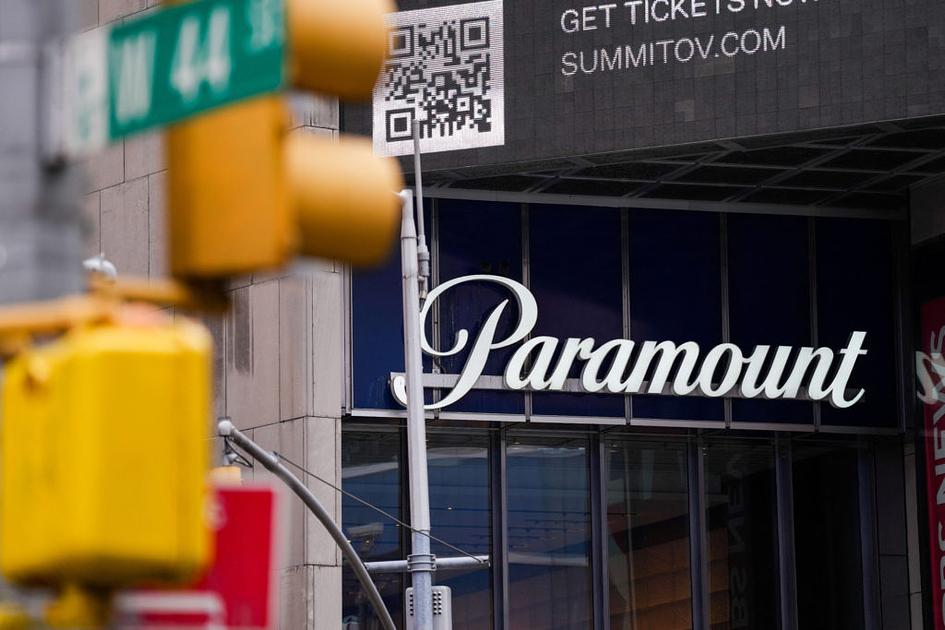Warner Bros. Discovery Reopens Talks with Paramount Amid Netflix Merger Plans