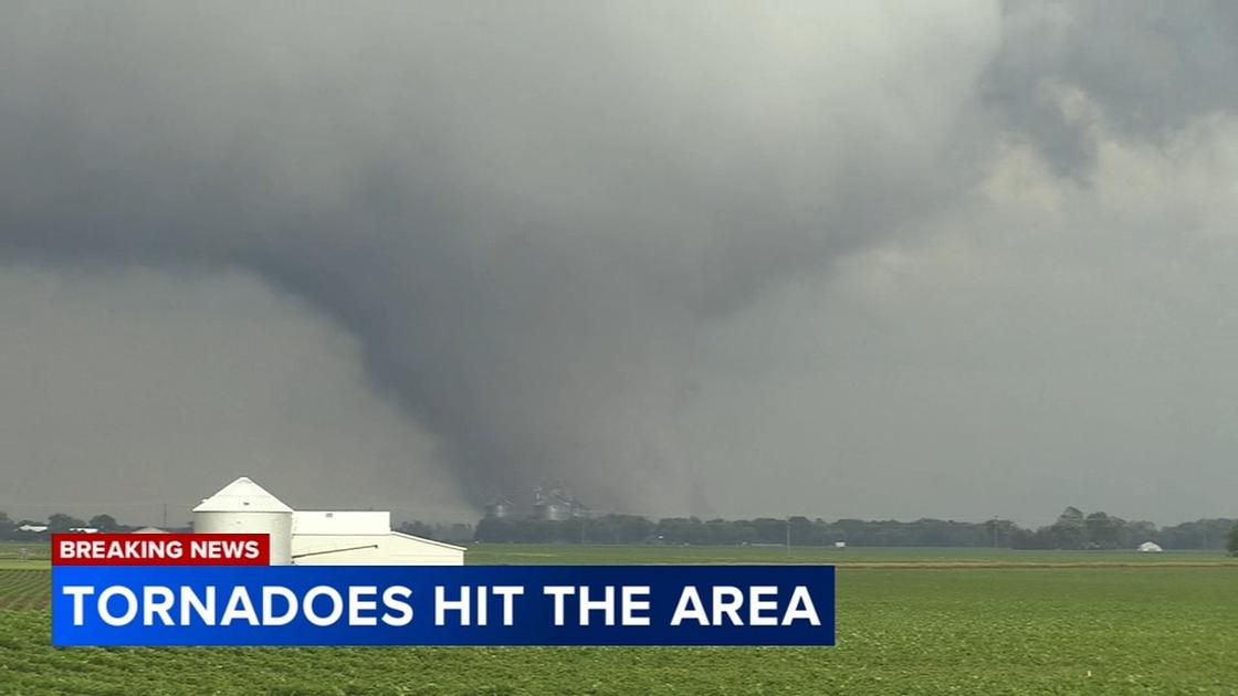 Tornadoes strike Chicago area, prompting cleanup and power restoration