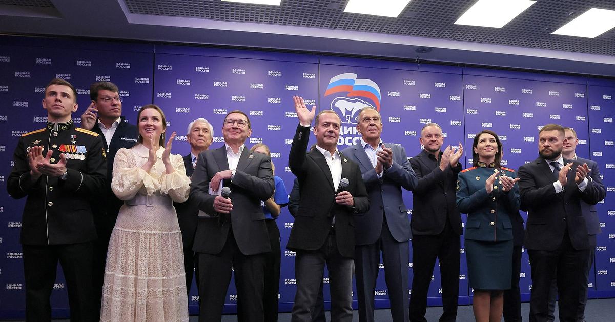 United Russia wins record 355 seats as Yabloko enters regional parliament