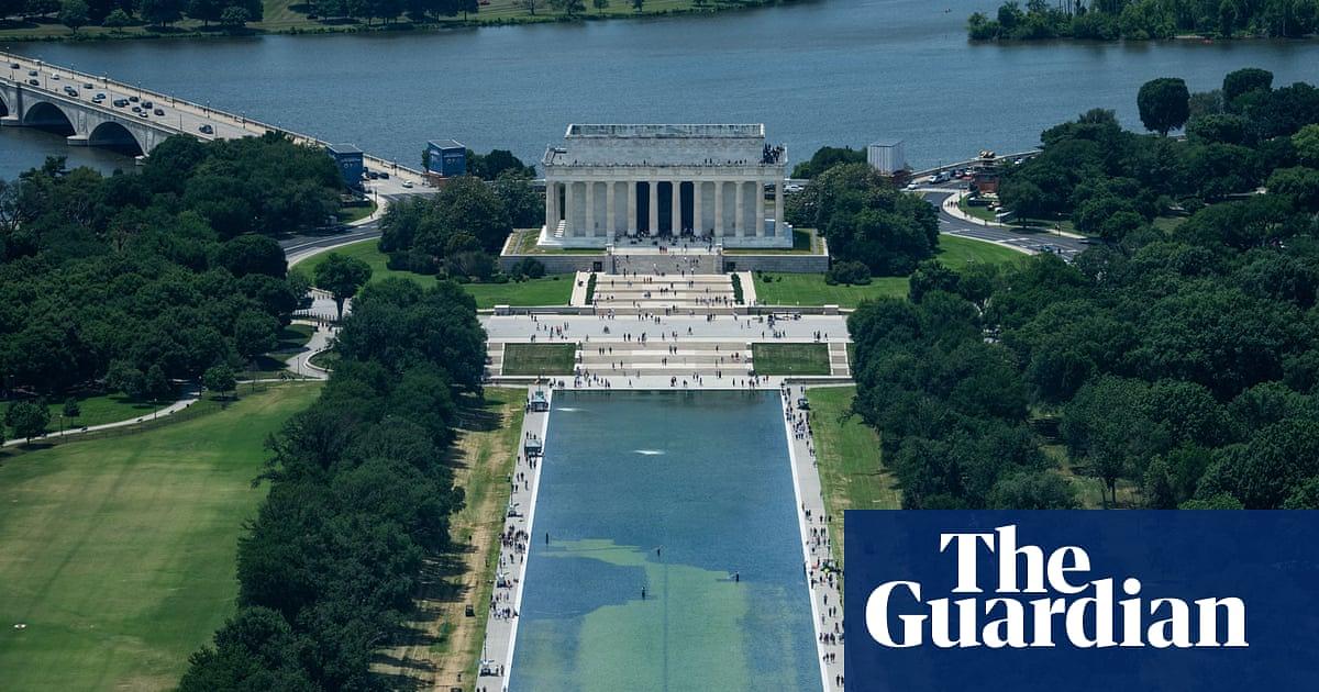 Trump blames vandalism for algae bloom after Reflecting Pool renovation