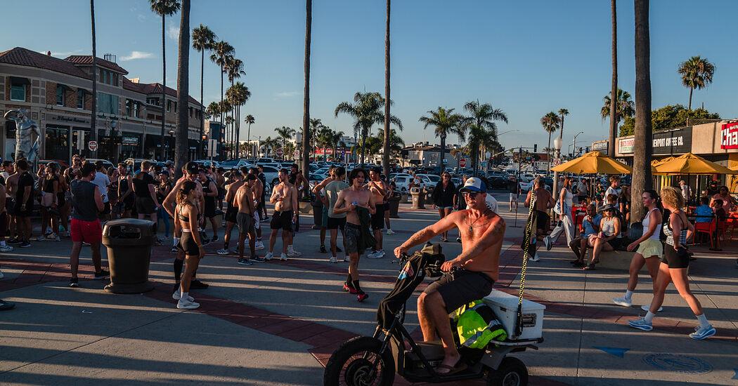 Newport Beach Reviews Crowd Controls After July 4 Mass Arrests
