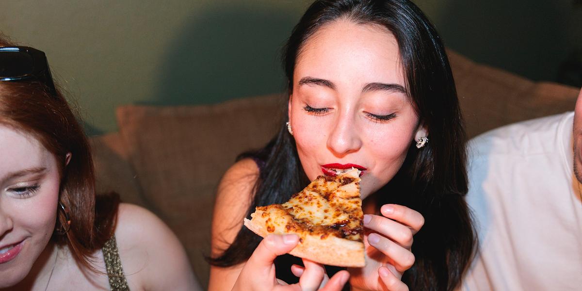 Study links late-night eating to higher liver disease risk