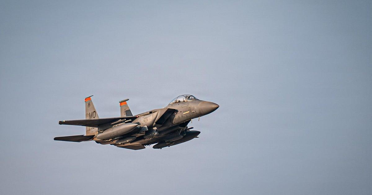 US F-15E Fighter Jet Downed Over Iran with Crew Rescued