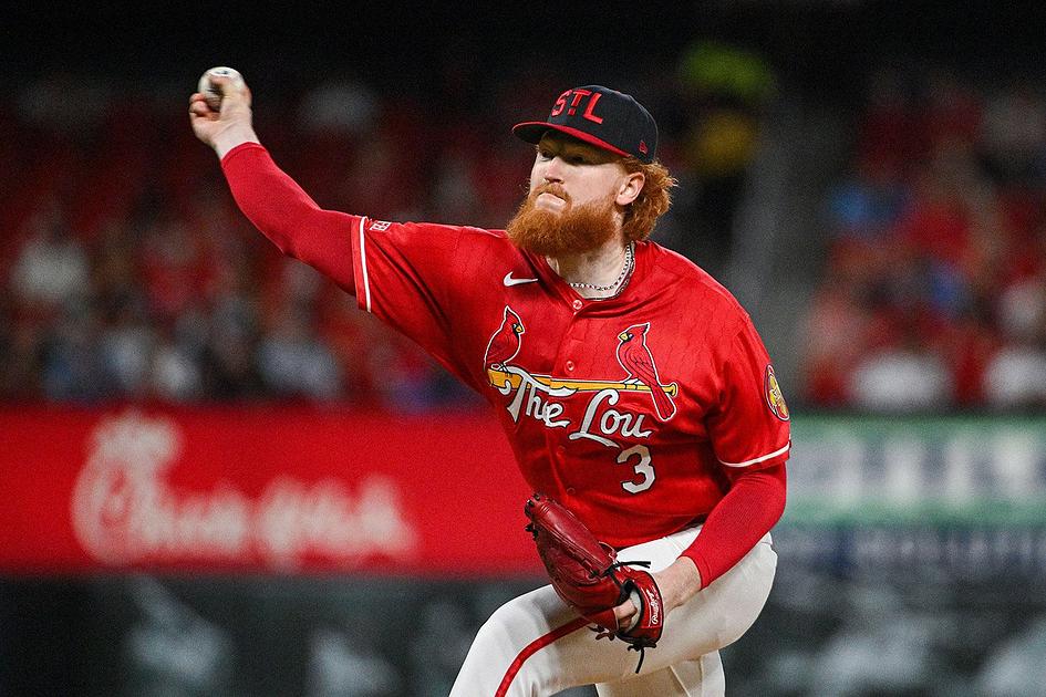 Brewers acquire top-rated starter Dustin May in deadline trade