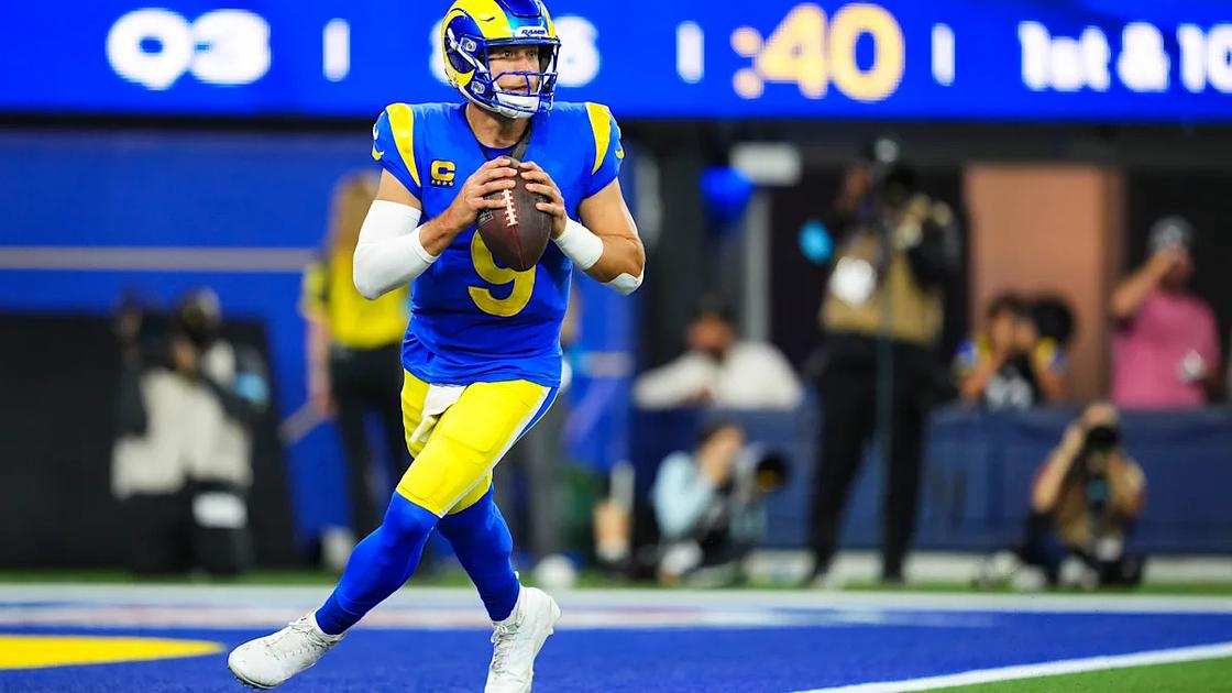 Expert handicappers release Week 6 NFL betting picks and odds