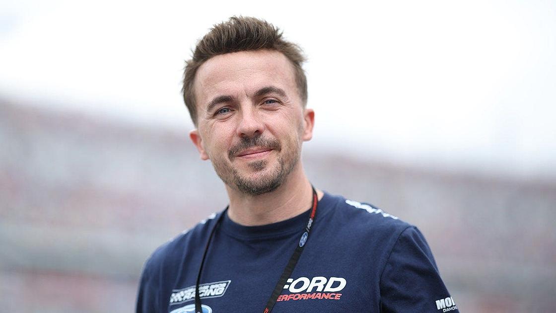 Frankie Muniz says weeks of divorce have been emotionally taxing