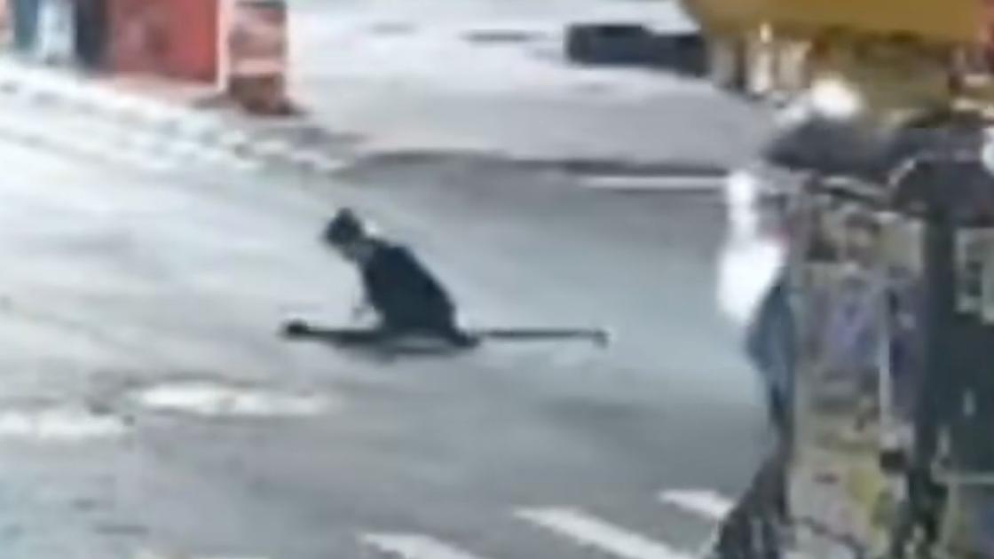 NYPD probes series of manhole exits and sewer scavenging in NYC