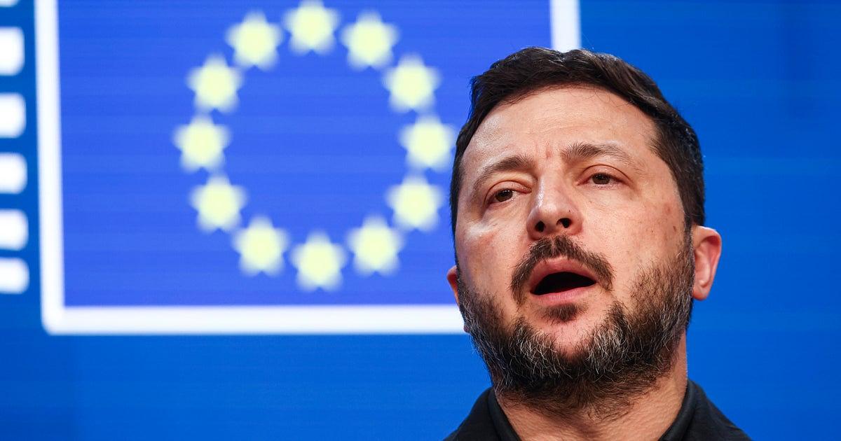 Zelensky says US speed limits cripple Ukraine's Starshield drones, Trump denies order
