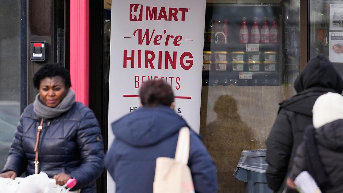 US Unemployment Claims Decline Amid Labor Market Uncertainty