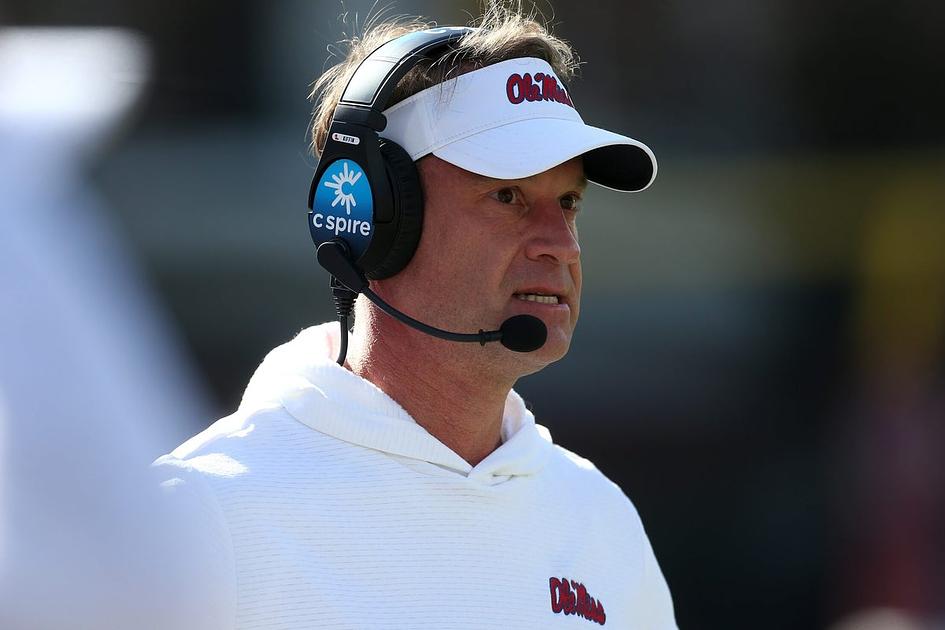 Ole Miss Players Dispute Lane Kiffin's Farewell Statement