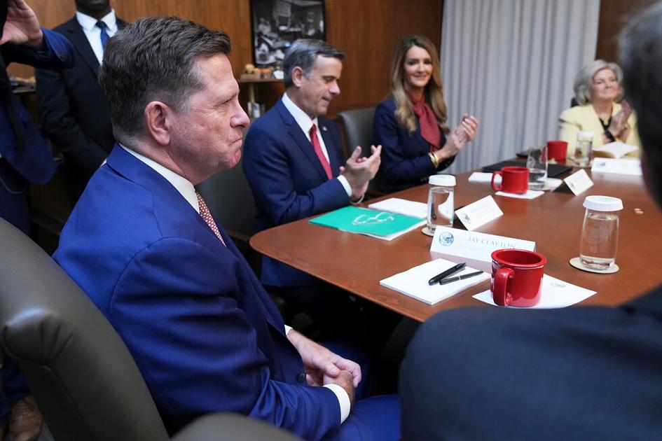 Jay Clayton confirmed as DNI, takes office after Bill Pulte