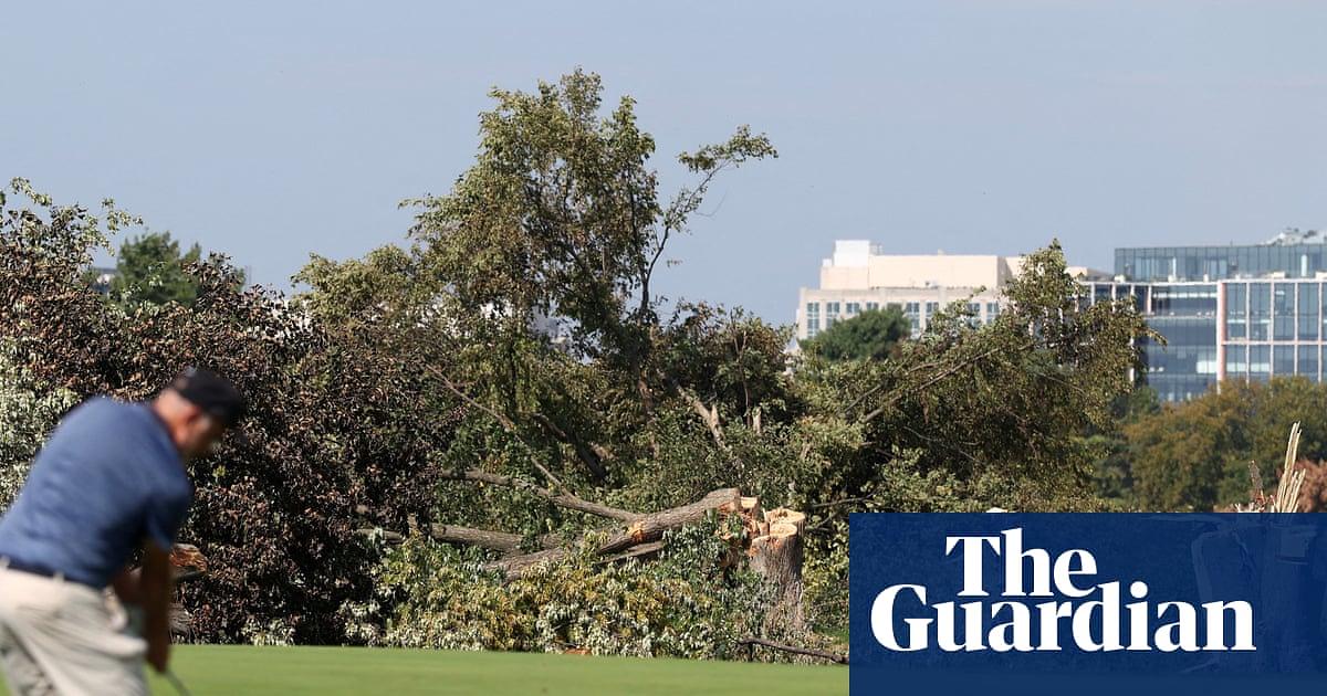 Trump announces November start for East Potomac golf renovation despite injunction