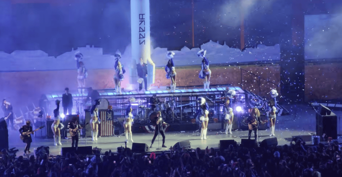 Animadoras de los Dallas Cowboys buscan orden judicial contra My Chemical Romance