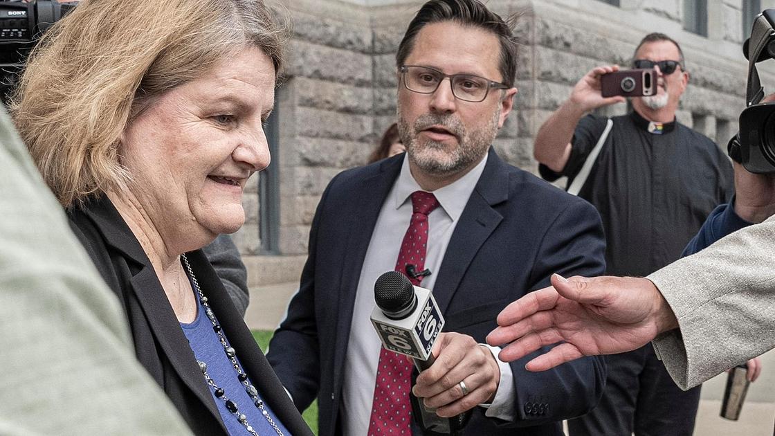 Wisconsin Judge Resigns Following Obstruction Conviction Amid Impeachment Threats