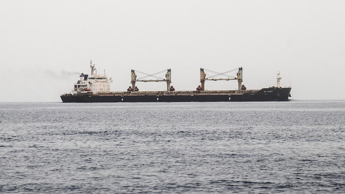Oil prices dip below $90 as US pauses Iran strikes