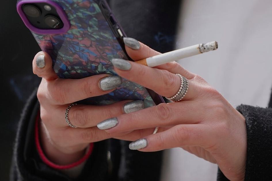 UK Parliament Passed Bill to Ban Tobacco Sales for Future Generations
