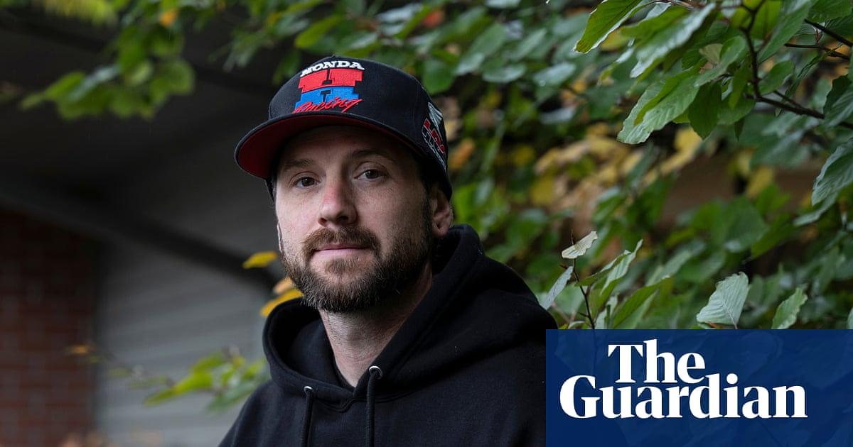 Oregon father who killed school shooter urges safety reforms