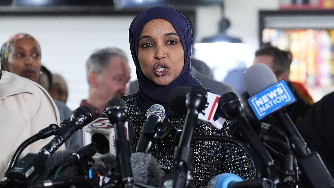 Investigación federal reaviva publicación de 2013 de Ilhan Omar sobre su padre