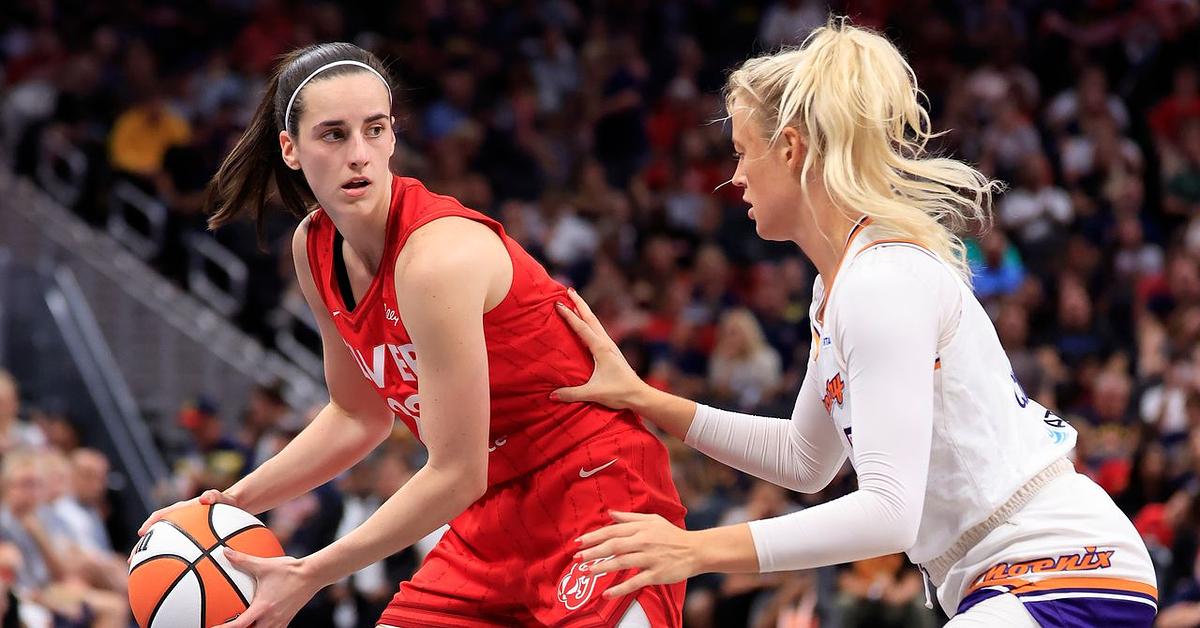 Right-wing commentators falsely claim transgender women play in WNBA